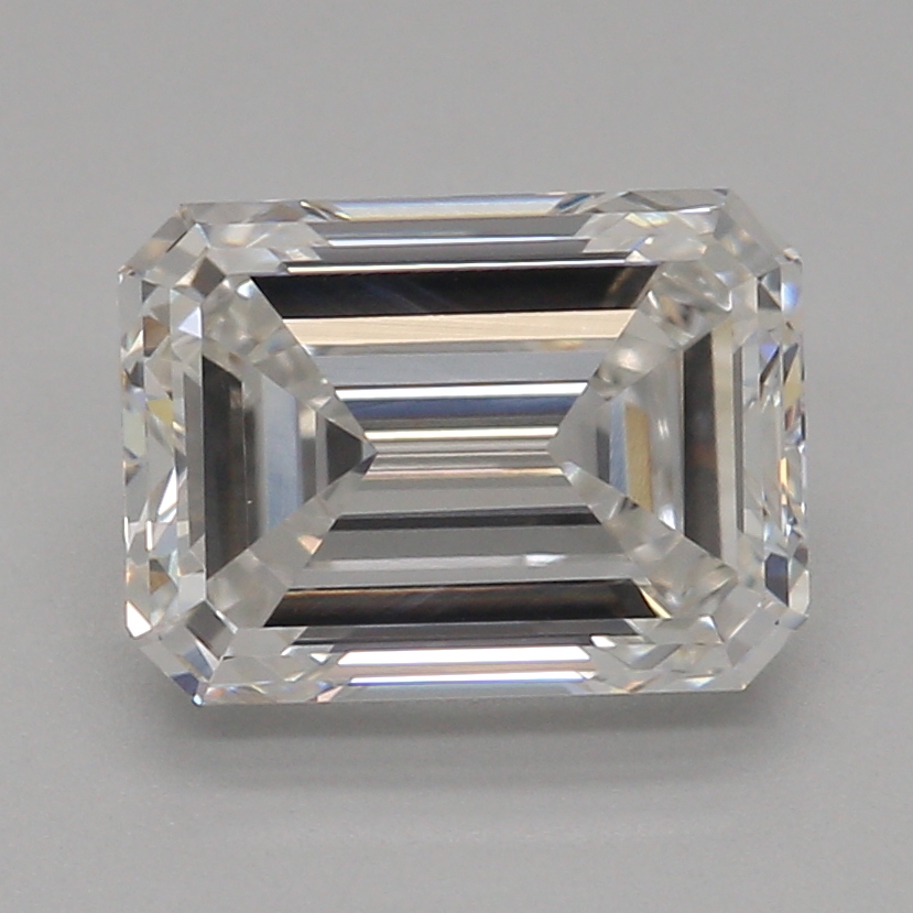 1.33 carat emerald lab-grown diamond
